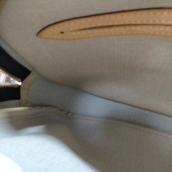 Louis Vuitton LV Crossbody bag Reporter PM Brown Monogram 580-082125 - Picture 12 of 13